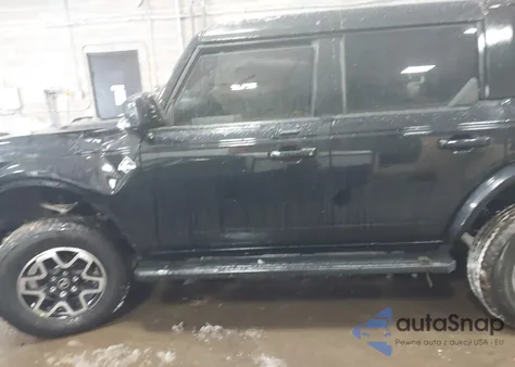 2023 Ford Bronco Outer Banks z USA, uszkodzony, nr VIN 1FMDE5BH3PLB14341